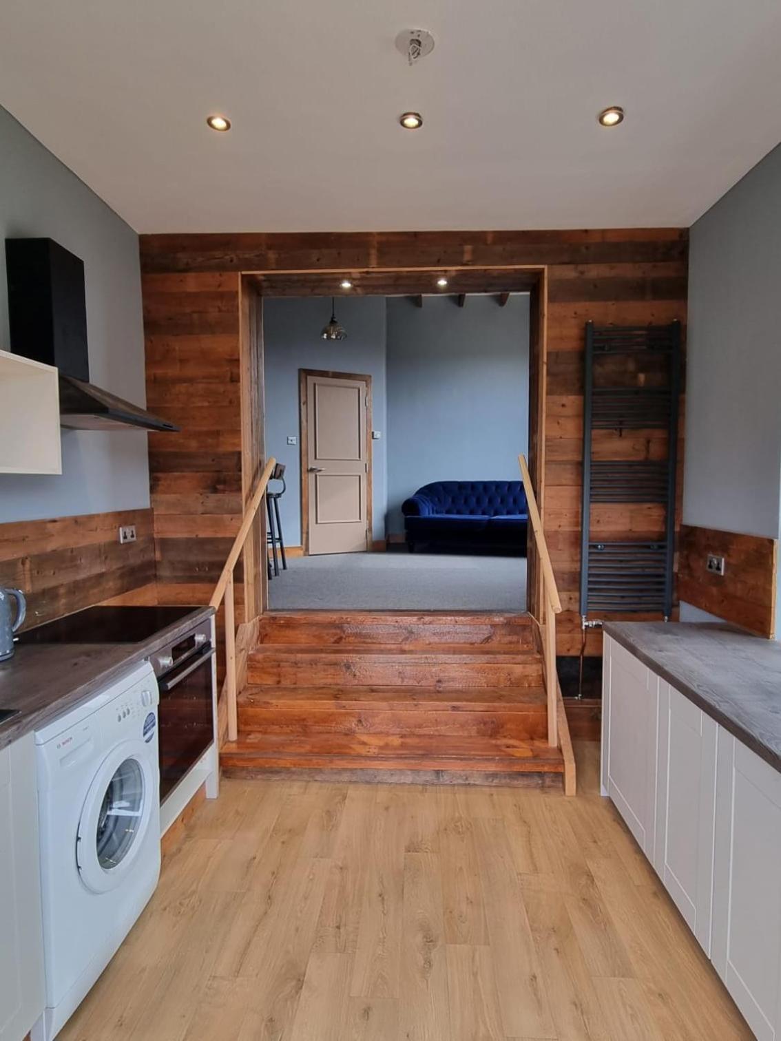 Apartment New With Free Offstreet Parking The Old Drill Hall 3
